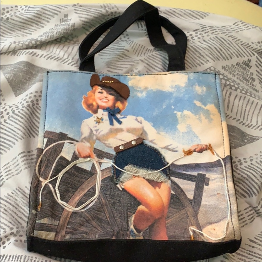 Handbag